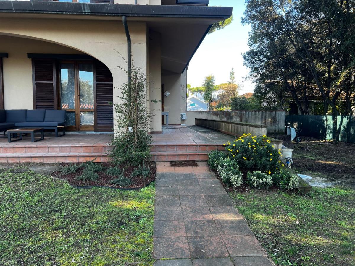 Villa Gabry E Villa Fiorita Camaiore Dış mekan fotoğraf